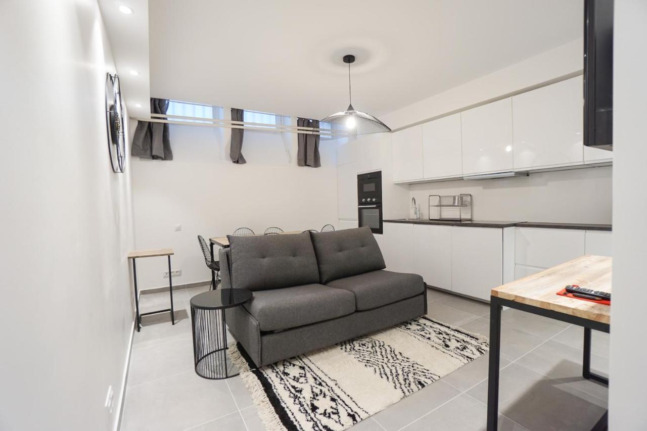 Modern Flat Close To The Eiffel Tower Paris Exterior foto